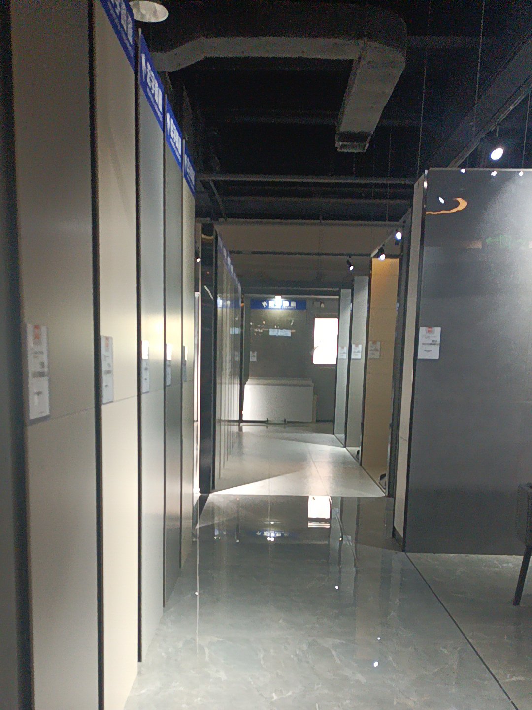 瓷砖硬度不够怎么办呢(瓷砖硬度不够有什么影响) 瓷砖硬度不够怎么办呢(瓷砖硬度不够有什么影响)